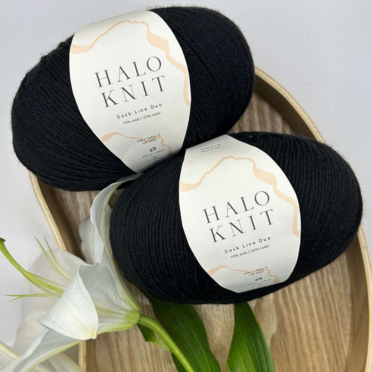 Halo Knit duo strømpegarn sort 2 nøgler