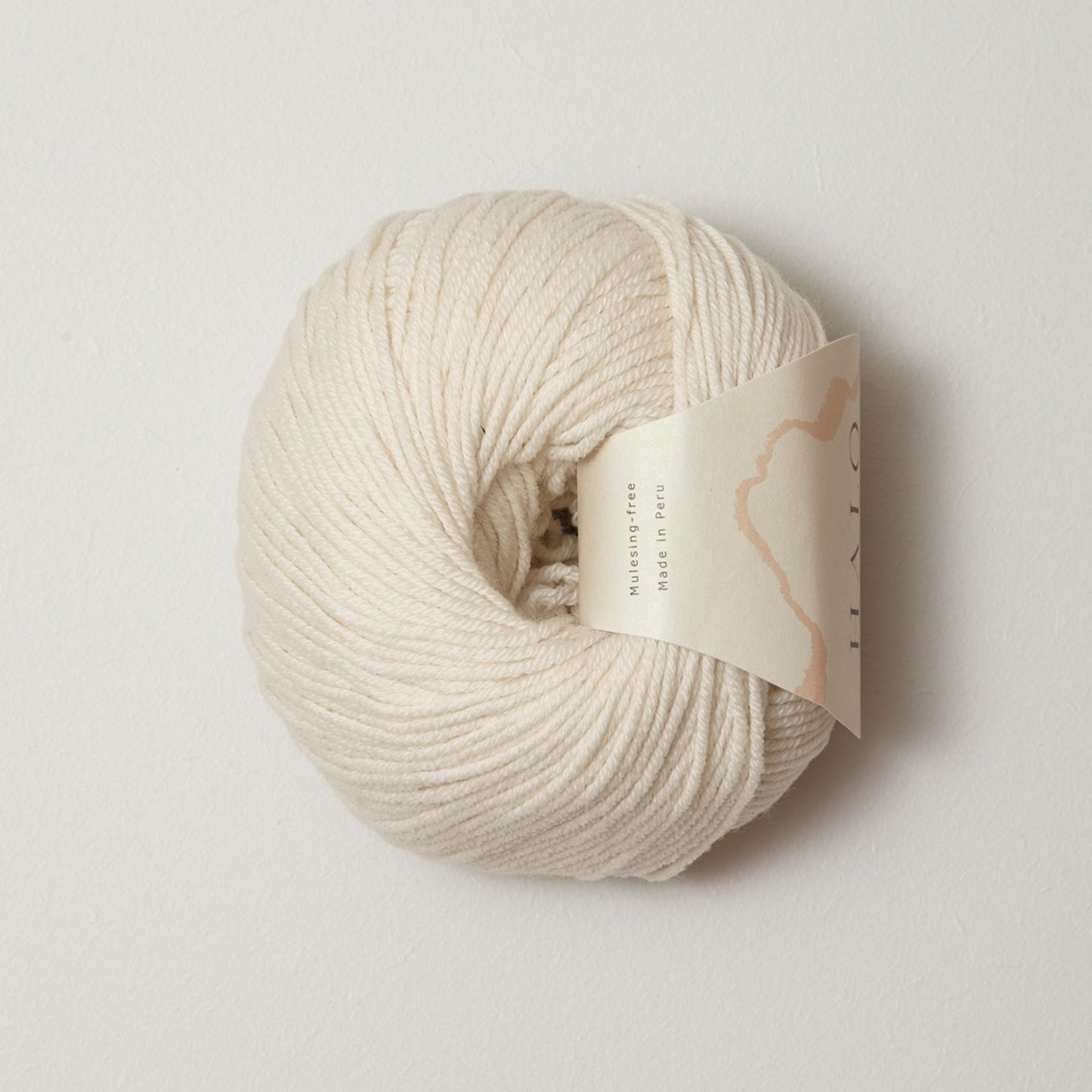 00% Merino uldgarn naturhvid ufarvet fra HALO KNIT – mulesing fri