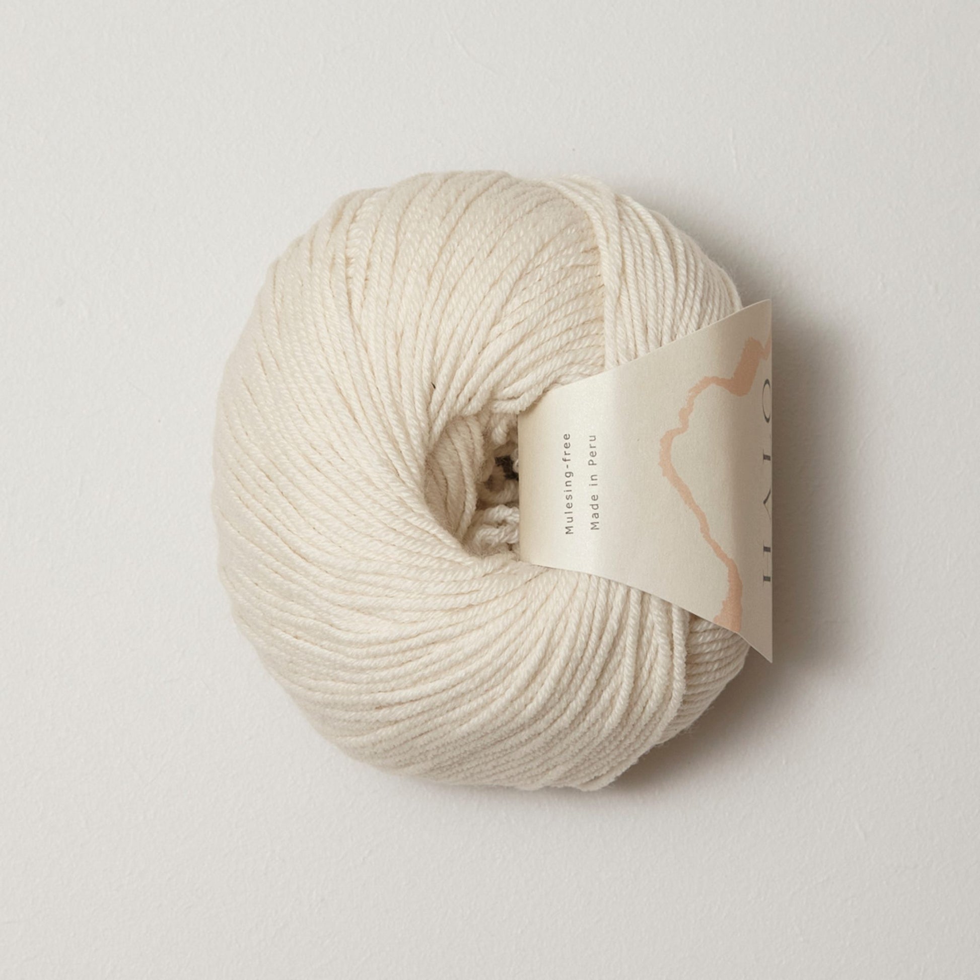 00% Merino uldgarn naturhvid ufarvet fra HALO KNIT – mulesing fri